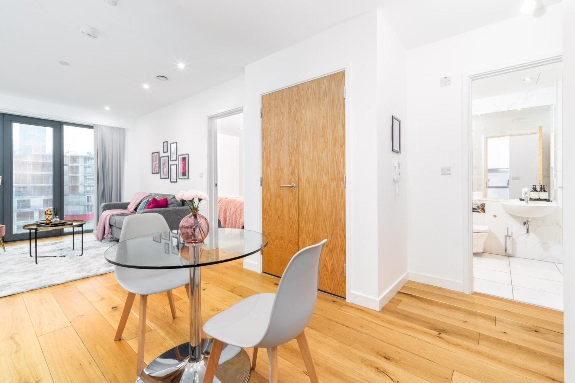 Candy Suite By Home Bay - City Centre Μπέρμιγχαμ Δωμάτιο φωτογραφία